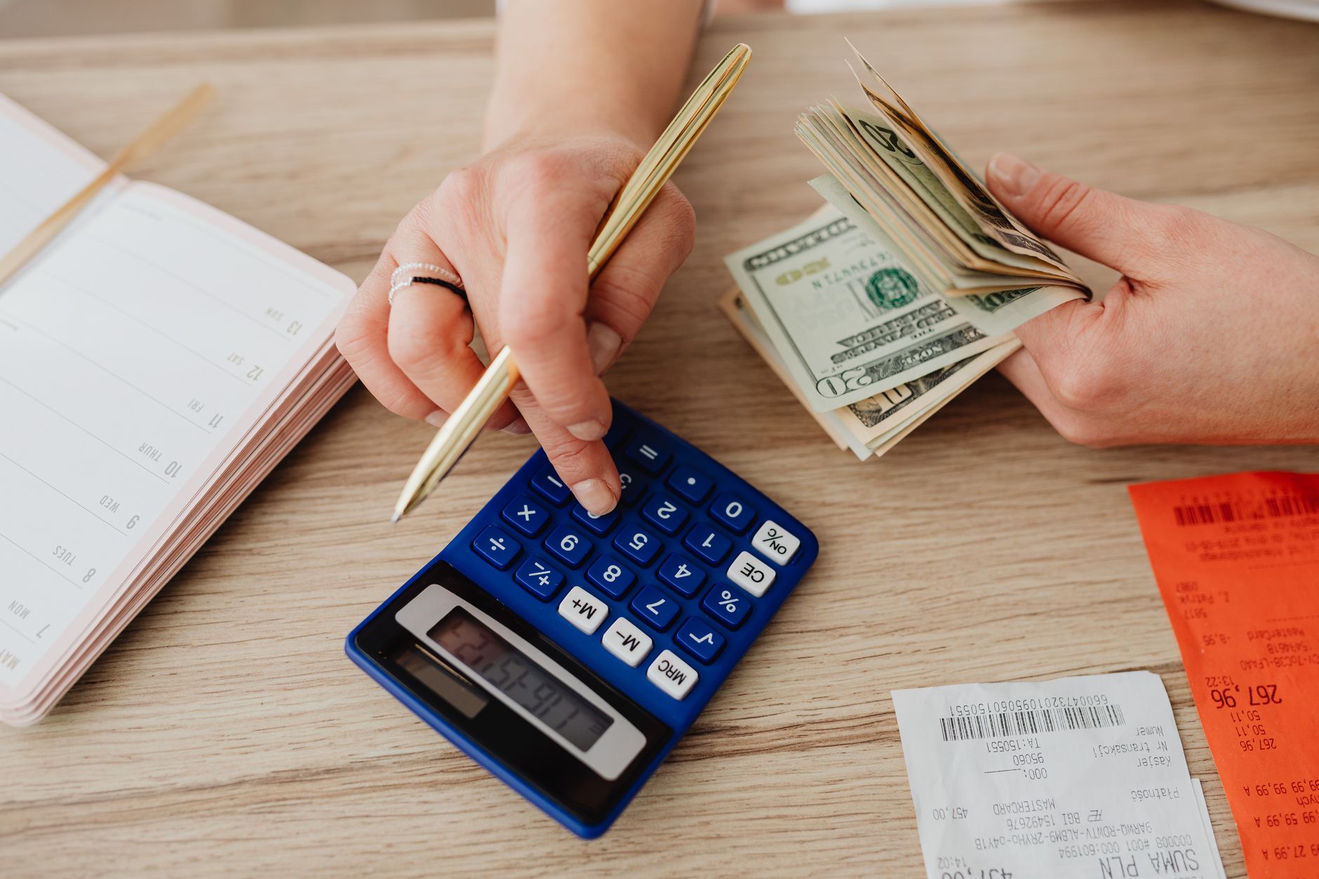 Budgeting and Pricing Models for E-Commerce Hosting in Ukraine